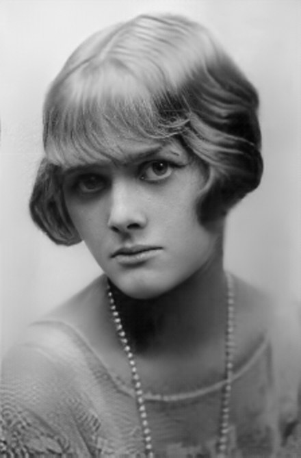 Daphne du Maurier